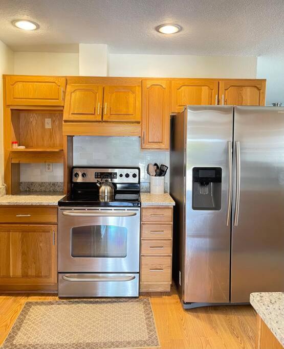 Delightful 3 Bdrm Home, Mins To Clearwater Beach Екстериор снимка