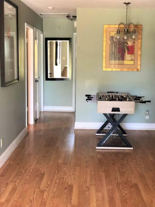 Delightful 3 Bdrm Home, Mins To Clearwater Beach Екстериор снимка